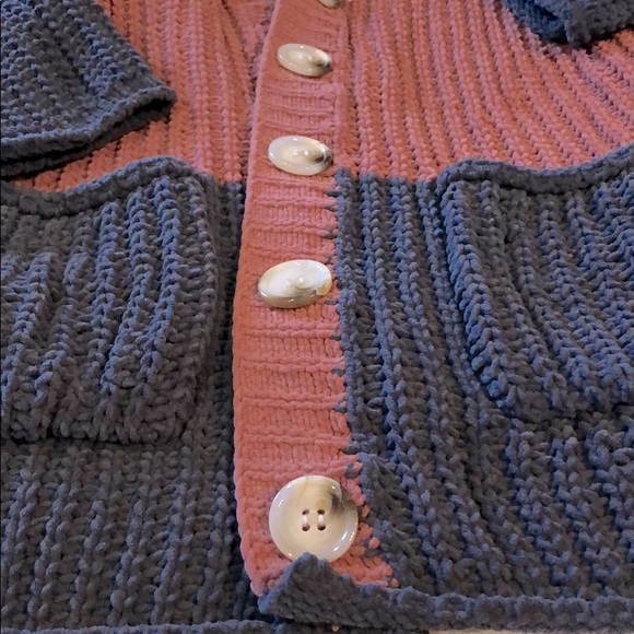 Soft chenille sweater - Picture 2 of 3